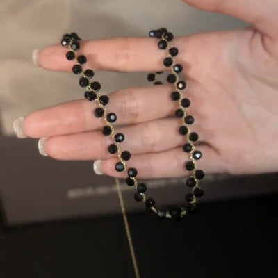 High Sense of Black Crystal Necklace Luxury Niche Design All Collarbone Chain Temperament Fashion Pull Pearl Neck Chain